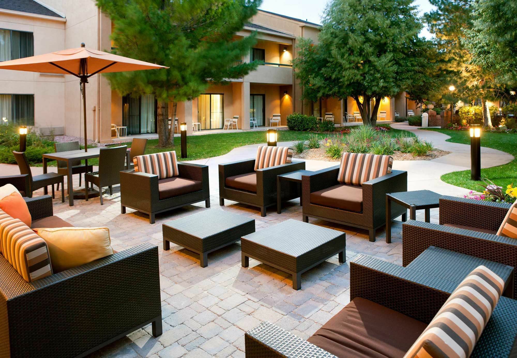 Courtyard Denver Tech Center Грийнууд Вилидж Екстериор снимка